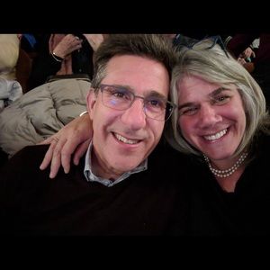 Meet your Posher, Leslie